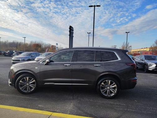 2020 Cadillac XT6 Premium Luxury FWD