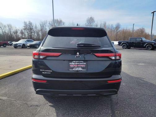 2023 Mitsubishi Outlander ES 2.5 S-AWC
