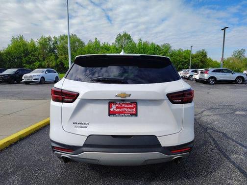 Summit White 2025 Chevrolet Blazer 2LT