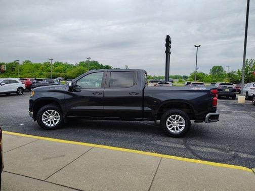 Dark Ash Metallic 2023 Chevrolet Silverado 1500 LT
