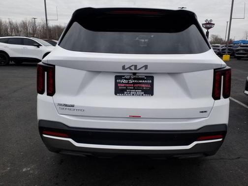 2025 Kia Sorento S