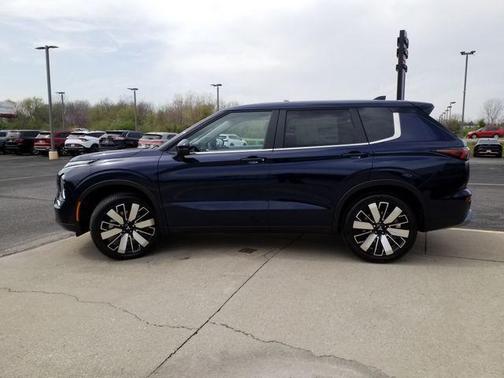 2025 Mitsubishi Outlander SE 2.5 S-AWC