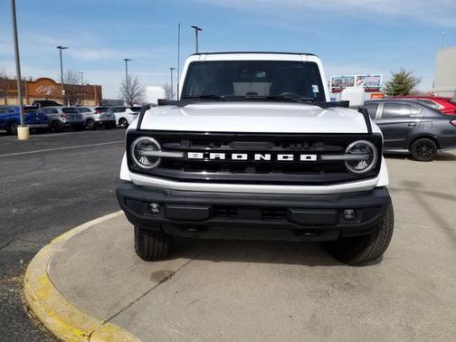 2021 Ford Bronco Outer Banks