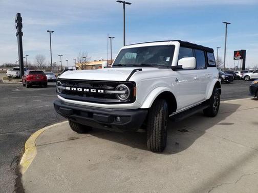 2021 Ford Bronco Outer Banks