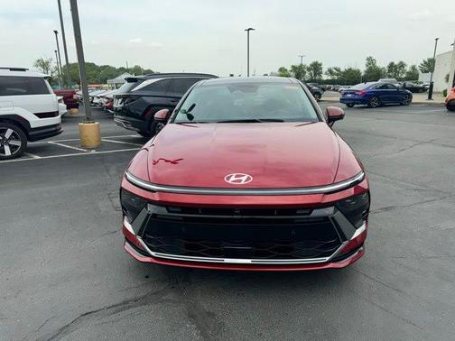 2025 Hyundai SONATA Hybrid Limited