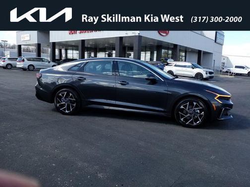 2025 Kia K5 EX