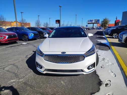 2018 Kia Cadenza Premium