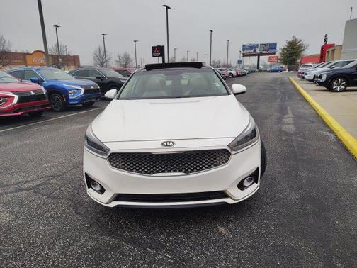 2017 Kia Cadenza Premium