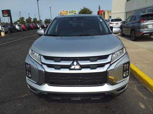 2024 Mitsubishi Outlander Sport SE