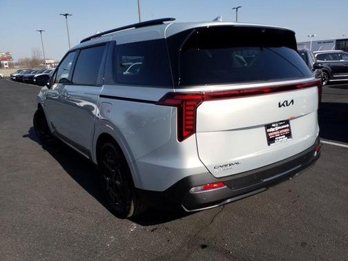 2025 Kia Carnival SX Prestige