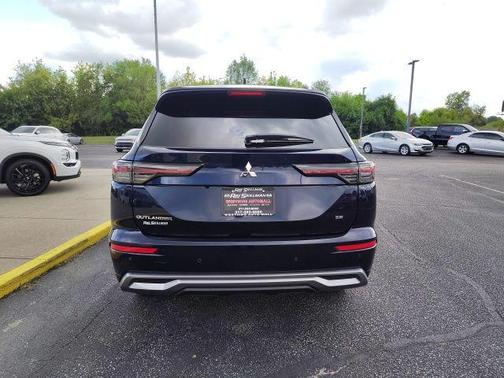 2025 Mitsubishi Outlander SE 2.5 2WD