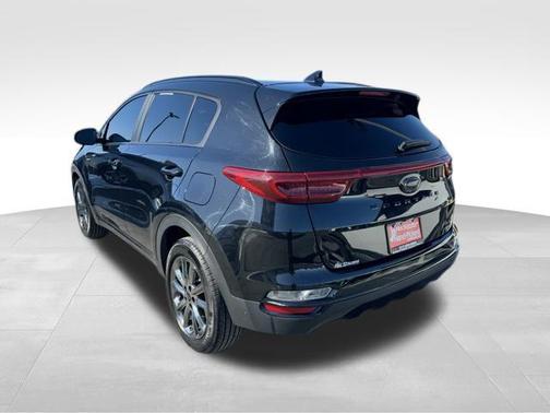 2022 Kia Sportage S