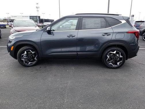 2025 Kia Seltos EX