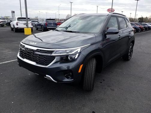 2025 Kia Seltos EX