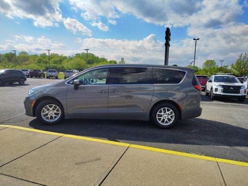 Gray Clearcoat 2023 Chrysler Pacifica Touring L