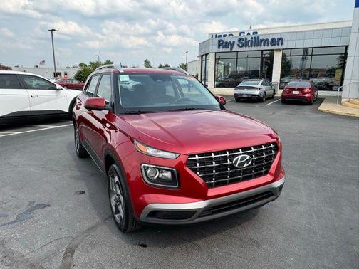 2025 Hyundai VENUE SEL