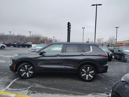 2025 Mitsubishi Outlander SE 2.5 S-AWC