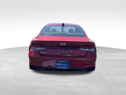 2023 Hyundai ELANTRA SE