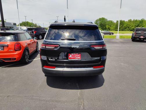 2021 Jeep Grand Cherokee L Laredo