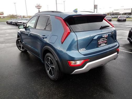 2025 Kia Niro EX