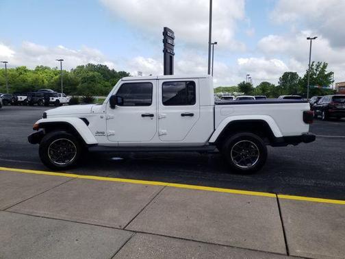 2021 Jeep Gladiator Overland