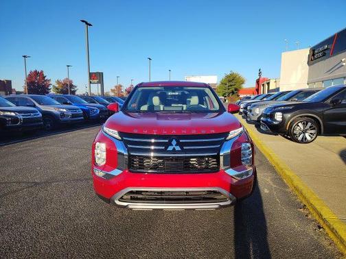2025 Mitsubishi Outlander SE 2.5 2WD