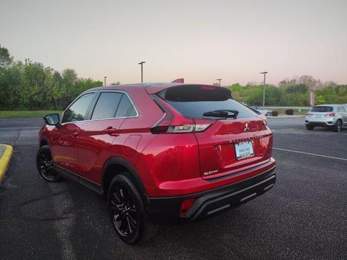 2026 Mitsubishi Eclipse Cross LE