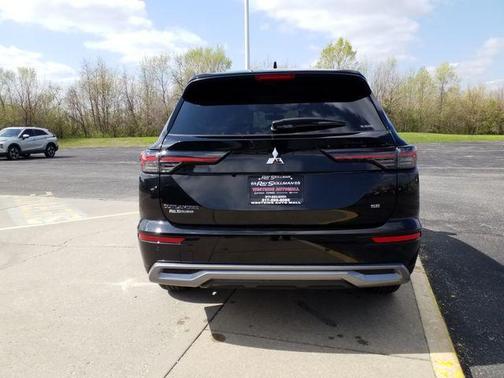 2025 Mitsubishi Outlander SE 2.5 S-AWC