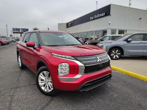 2025 Mitsubishi Outlander ES 2.5 S-AWC