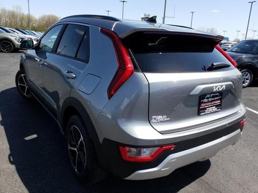 2025 Kia Niro EX