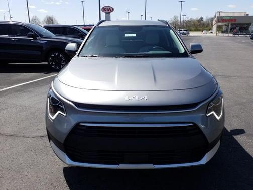 2025 Kia Niro EX