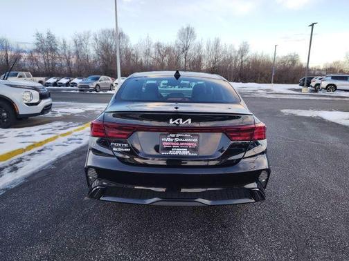 2023 Kia Forte GT-Line