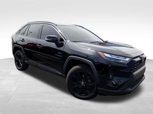 2022 Toyota RAV4 Hybrid XLE Premium