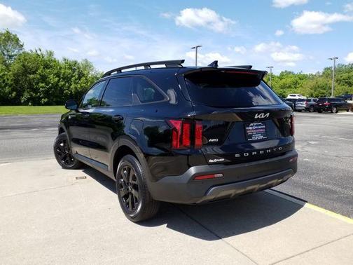 2022 Kia Sorento S