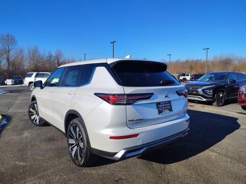 2026 Mitsubishi Outlander SE 2.5 S-AWC