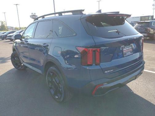 2025 Kia Sorento SX
