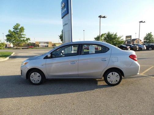 2017 Mitsubishi Mirage G4 ES