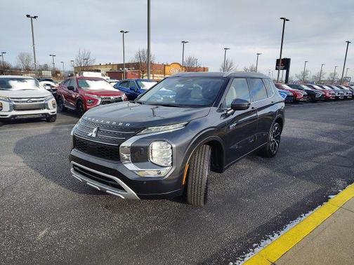 2025 Mitsubishi Outlander PHEV SEL
