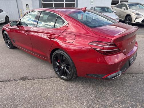2023 Genesis G70 3.3T