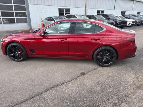 2023 Genesis G70 3.3T