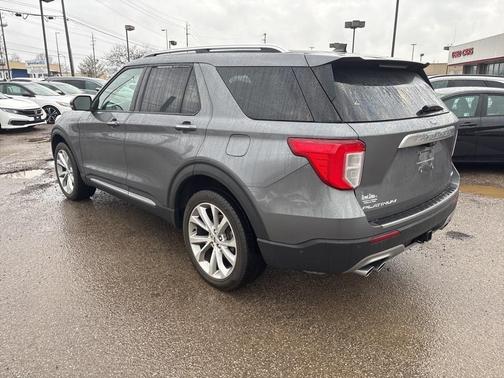 2022 Ford Explorer Platinum