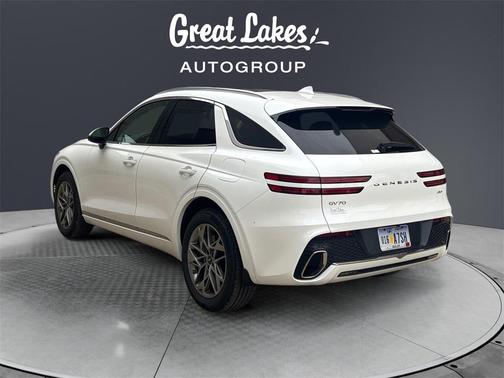 2025 Genesis GV70 2.5T