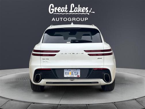 2025 Genesis GV70 2.5T