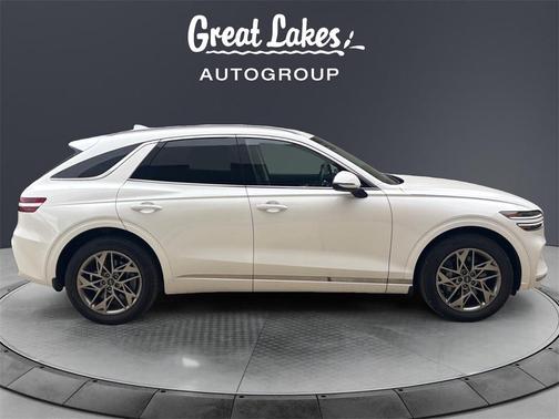 2025 Genesis GV70 2.5T