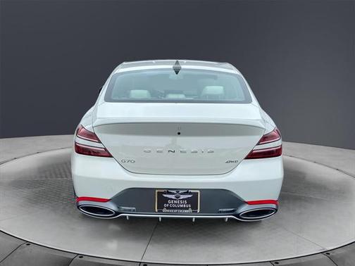 2025 Genesis G70 2.5T