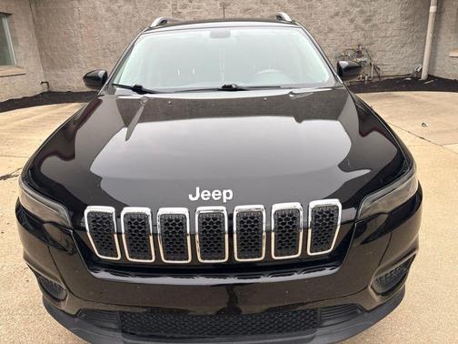 Diamond Black 2020 Jeep Cherokee Latitude