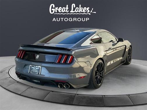2018 Ford Shelby GT350 Base