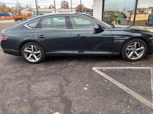 2023 Genesis G80 2.5T