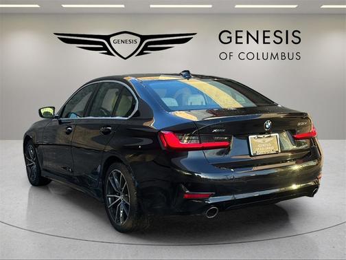 2021 BMW 330 i xDrive