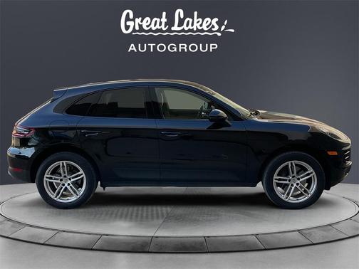 2018 Porsche Macan Base